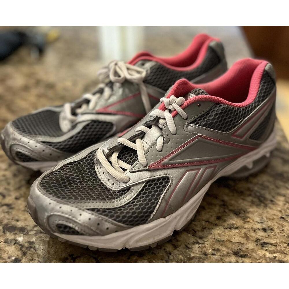 Reebok DMX Ride Grey And Pink Runners Size 9